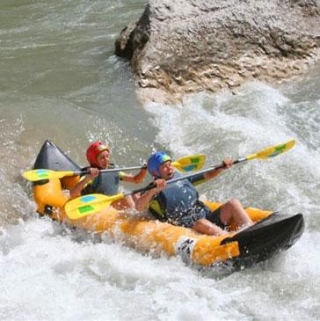  Kayak Living Water 